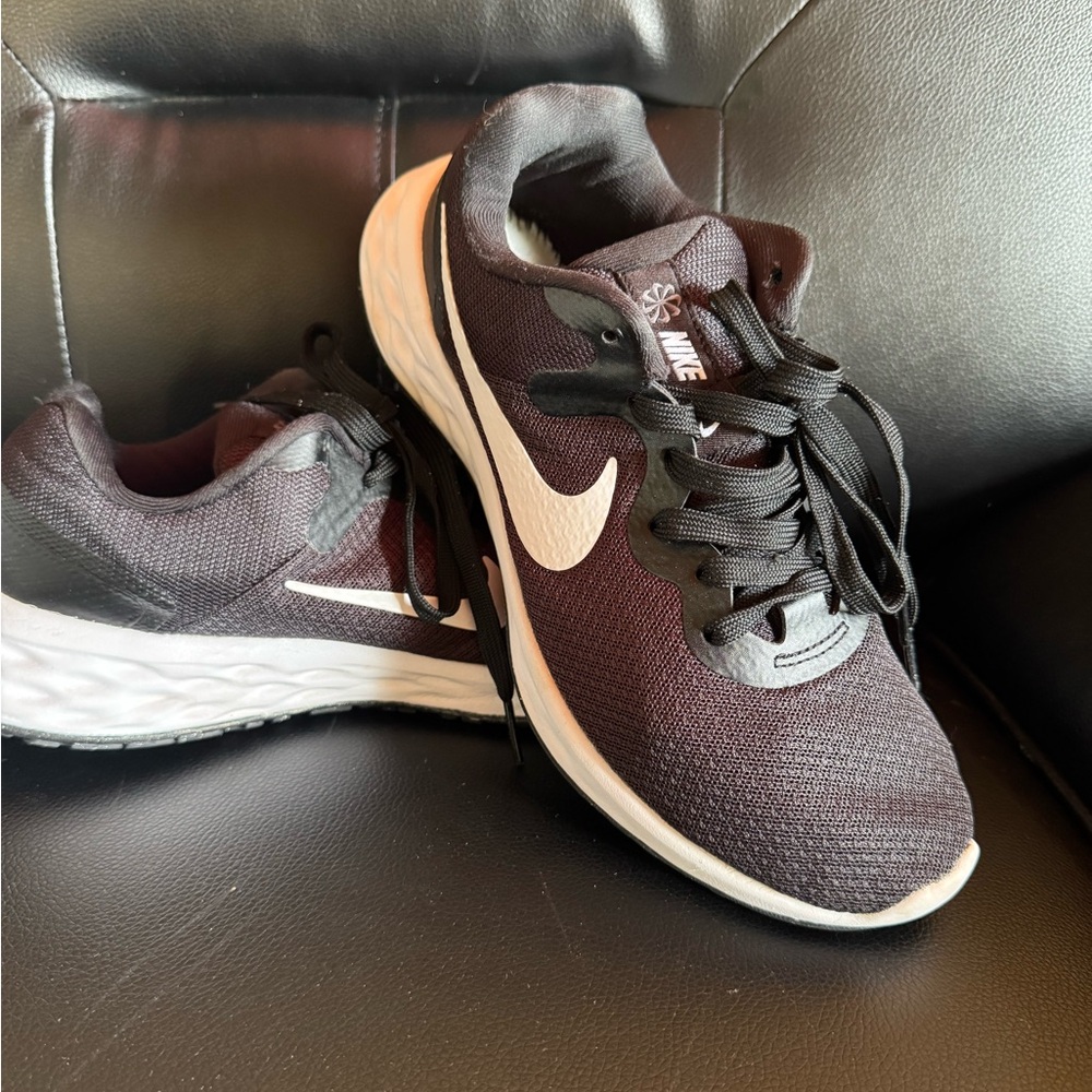 Nike Black and White Athletic Sneakers